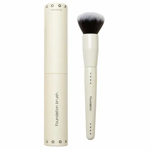 kist-dlia-naneseniia-mineralnoi-osnovy-uoga-uoga-foundation-brush-nabor-iz-1-sht